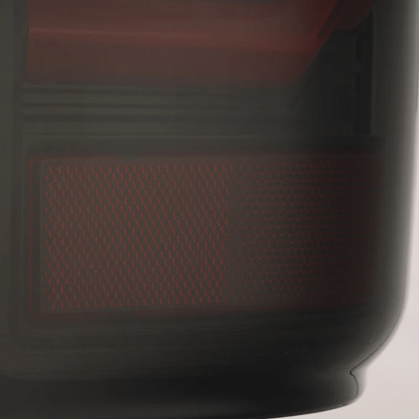 Chevrolet Silverado LUXX-Series LED Tail Lights 2007-2013